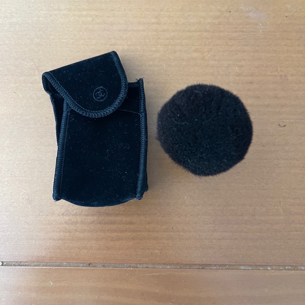 COPY - Chanel Mini Kabuki Brush